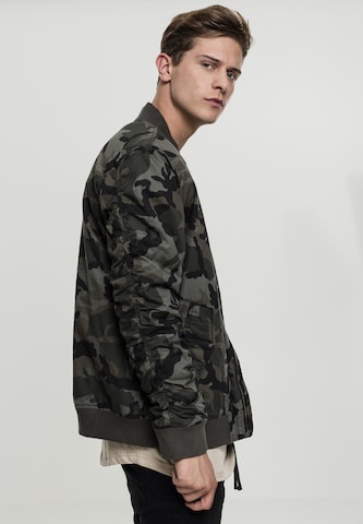 Urban Classics Between-season jacket in Green