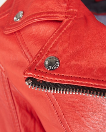 MUSTANG Between-Season Jacket in Red: front