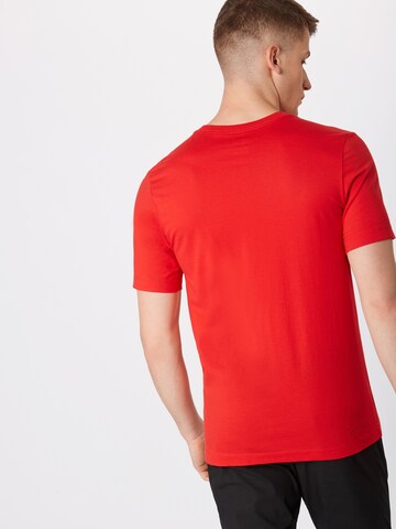 Nike Sportswear Regular fit Shirt 'Club' in Rood