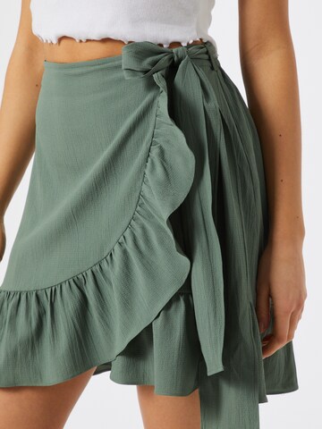 VERO MODA Skirt in Green