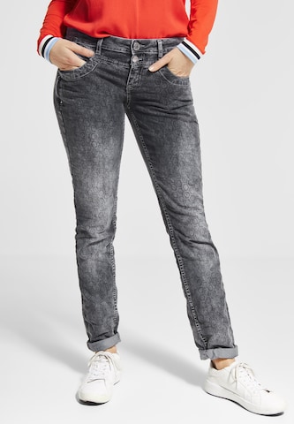 STREET ONE Slimfit Jeans 'Crissi' in Grijs: voorkant