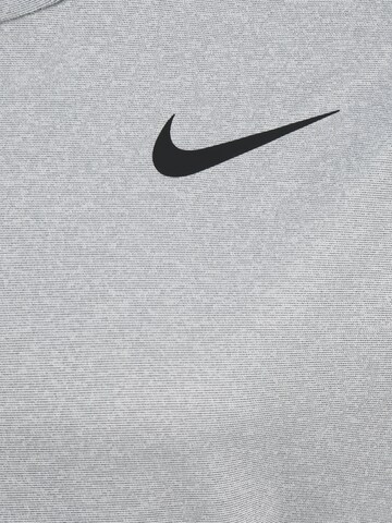 NIKE Klasický střih Funkční tričko – šedá