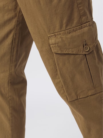 Urban Classics Tapered Cargobukser i grøn