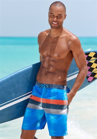 CHIEMSEE Board Shorts in Blue: front