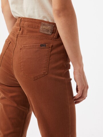 BRAX Regular Jeans 'Shakira' in Braun