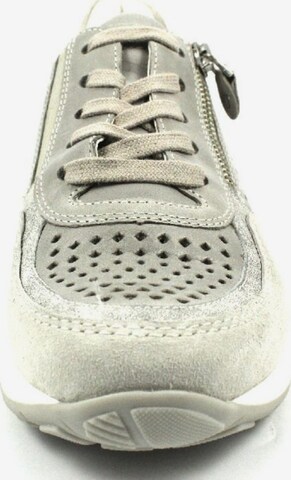 ARA Sneakers in Beige