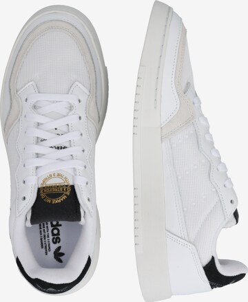 Baskets basses 'Supercourt' ADIDAS ORIGINALS en blanc