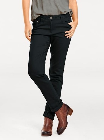 heine Regular Trousers in Black: front
