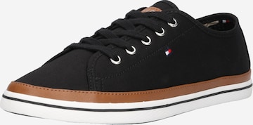 Baskets basses TOMMY HILFIGER en noir : devant