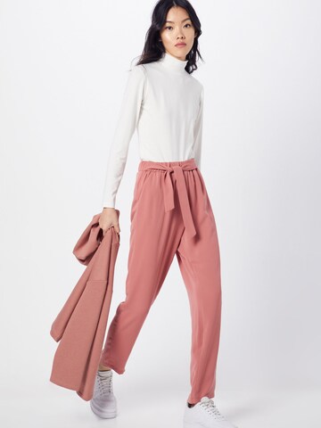 ABOUT YOU Regular Broek 'Gotje' in Roze