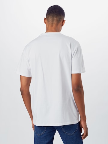 Coupe regular T-Shirt 'New York' Starter Black Label en blanc