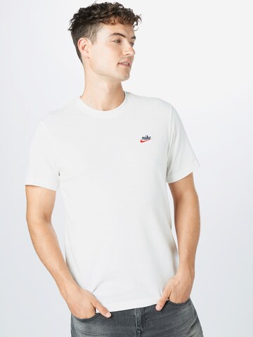 Nike Sportswear T-Shirt 'Heritage' in Weiß: predná strana