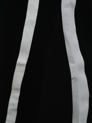 Wide leg Pantaloni di Urban Classics in nero