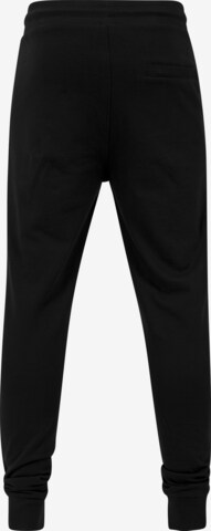 Urban Classics Tapered Pants in Schwarz