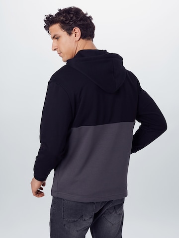 Urban Classics Regular Fit Sweatshirt in Schwarz