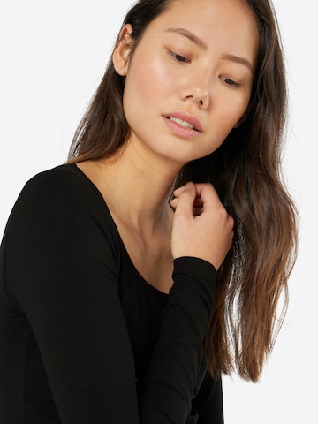VERO MODA Shirt in Black