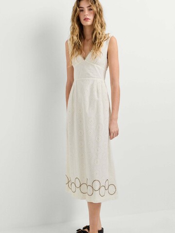 Robe Pepe Jeans en blanc