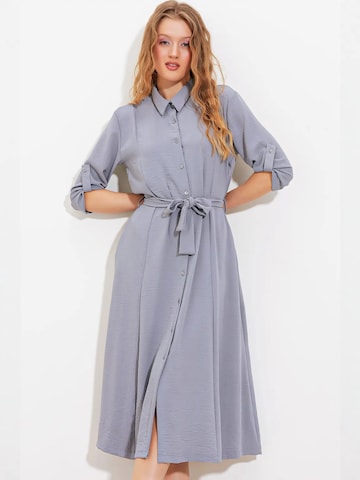 Bigdart Midi Kleid in Grau: Vorderseite