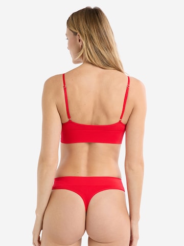 Bustino Reggiseno 'Effortless' di ETAM in rosso