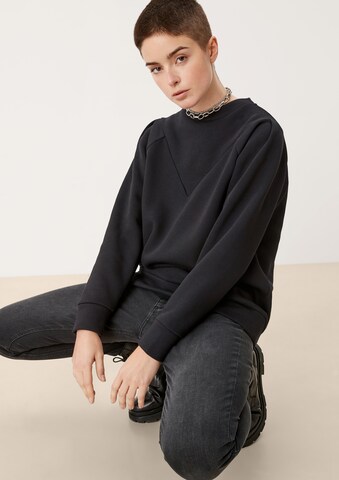 QS Sweatshirt in Zwart