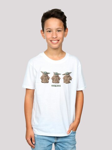 F4NT4STIC Shirt 'The Mandalorian Baby Yoda' in Wit: voorkant