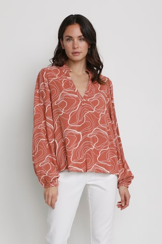 Kaffe Blouse 'Cajsa' in Red: front