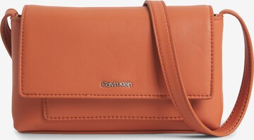 Calvin Klein Umhängetasche 'Must' in Orange: predná strana