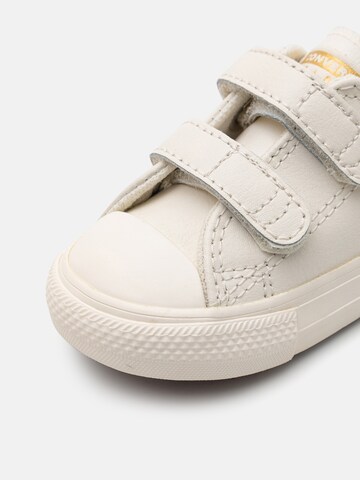 CONVERSE Кроссовки 'Chuck Taylor All Star 2V' в Белый