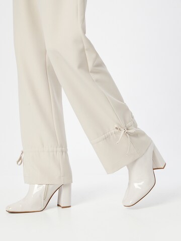 Loosefit Pantalon 'TORONTO' Pegador en beige