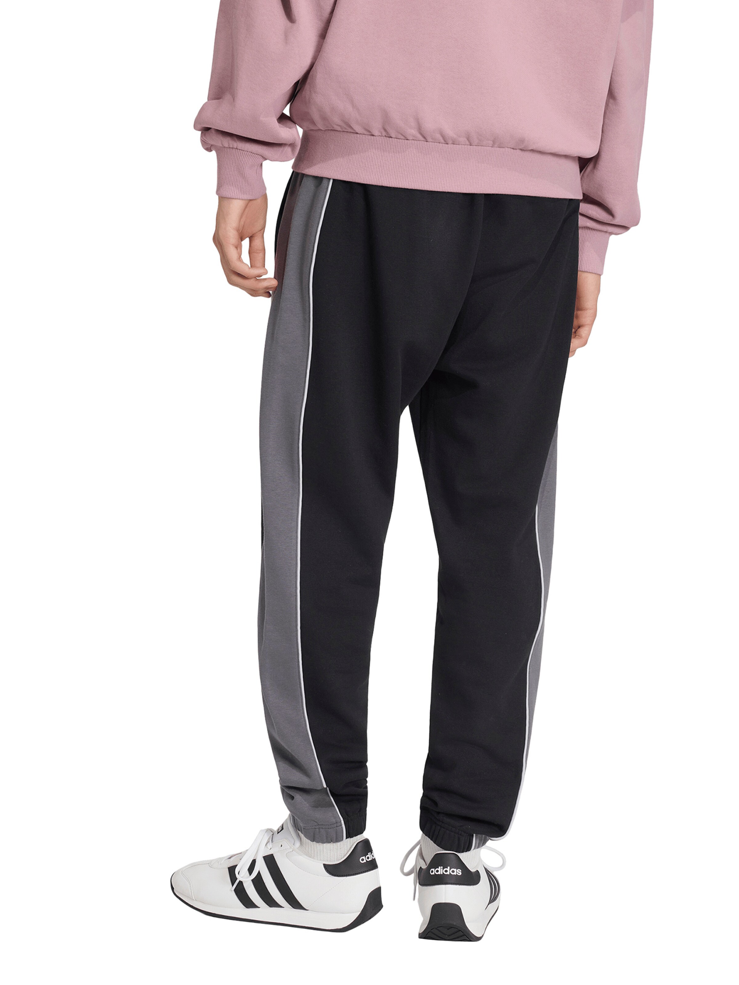 ADIDAS SPORTSWEAR Конический (Tapered) Спортивные штаны в Черный