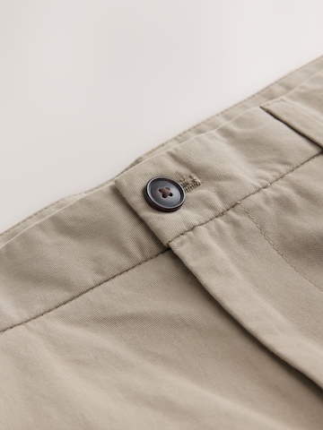 Next Loosefit Chino in Beige