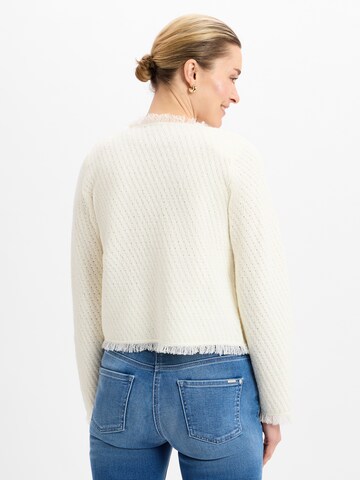 Marie Lund Knit cardigan ' ' in White