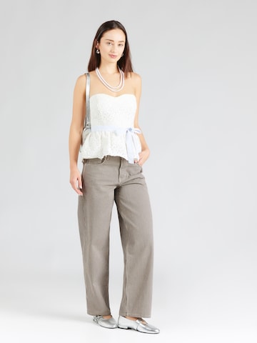 Top di HOLLISTER in bianco