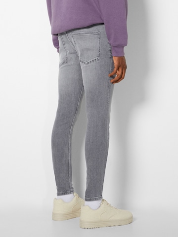 Bershka Skinny Džíny – šedá