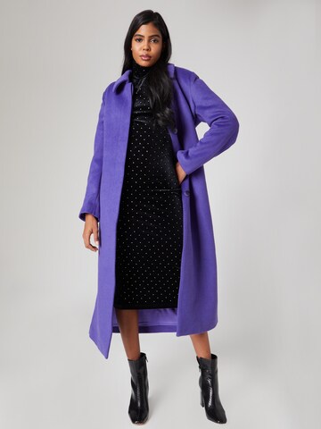 Manteau mi-saison 'Inken' Katy Perry exclusive for ABOUT YOU en violet