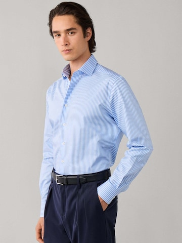 Hackett London Comfort Fit Hemd in Blau: Vorderseite