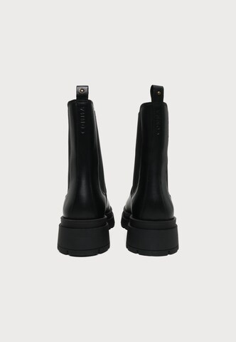 COMMA Chelsea Boots in Schwarz