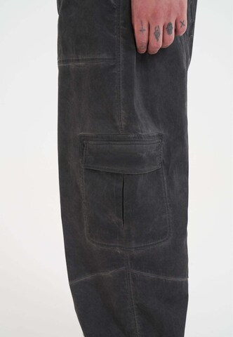 Ed Hardy Baggy Cargojeans i grå