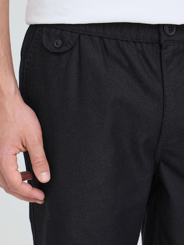 regular Pantaloni chino ' BHBraz ' di BLEND in nero