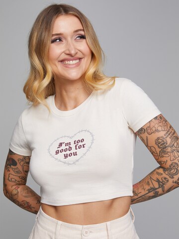 ABOUT YOU x Sharlota - Camiseta 'Caja' en blanco: frente