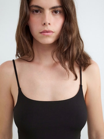 Tricou body de la BALMOHK pe negru