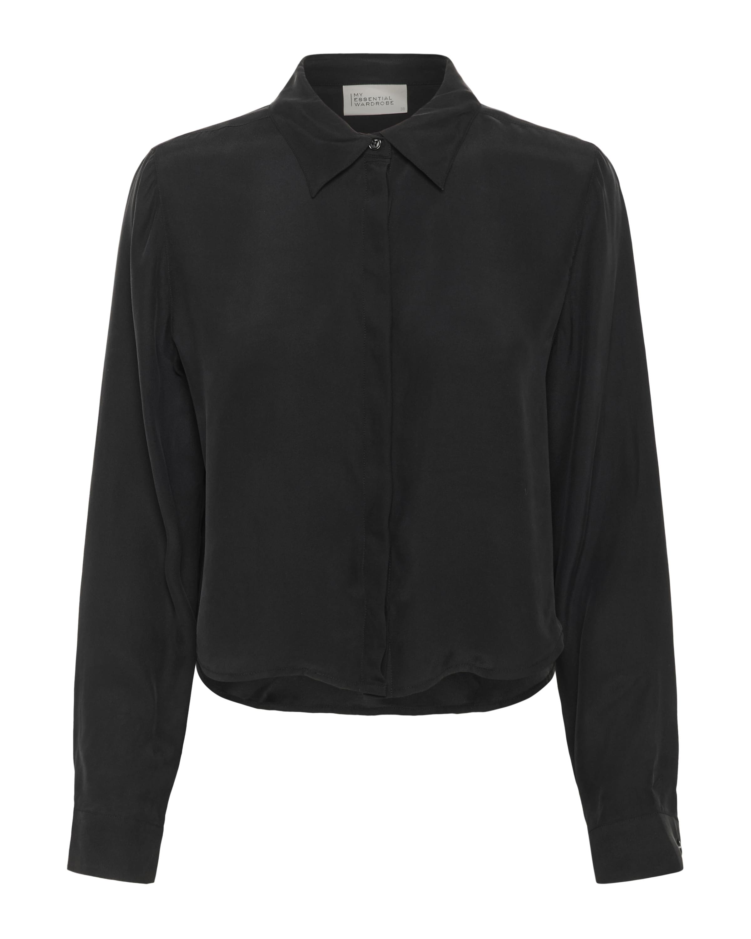 My Essential Wardrobe Blouse in Black: front