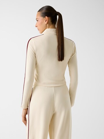 GUESS Sweatjacke in Beige