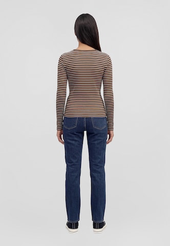 Gap Petite Shirt in Brown: back
