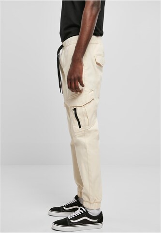 SOUTHPOLE Tapered Cargo trousers in Beige
