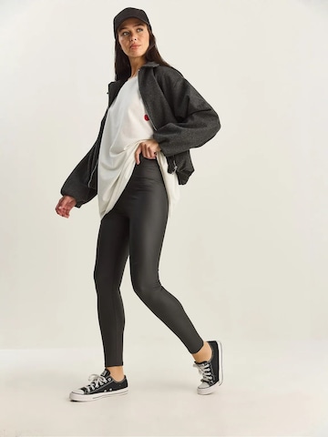 Bianco Lucci Skinny Leggings in Schwarz