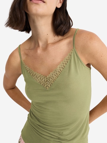 Maillot de corps 'Aura Spotlight' TRIUMPH en vert