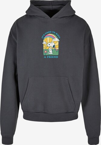 Merchcode Sweatshirt 'Peanuts - It's Good To Have A Friend' in Grijs: voorkant