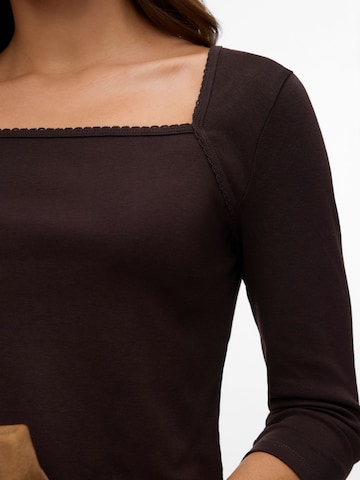 VERO MODA Shirt in Bruin