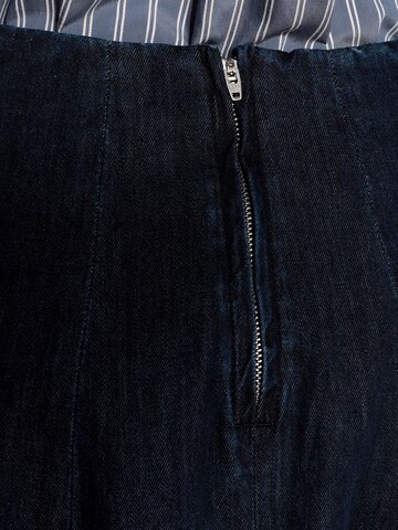 Apricot Rok ' ' in Blauw